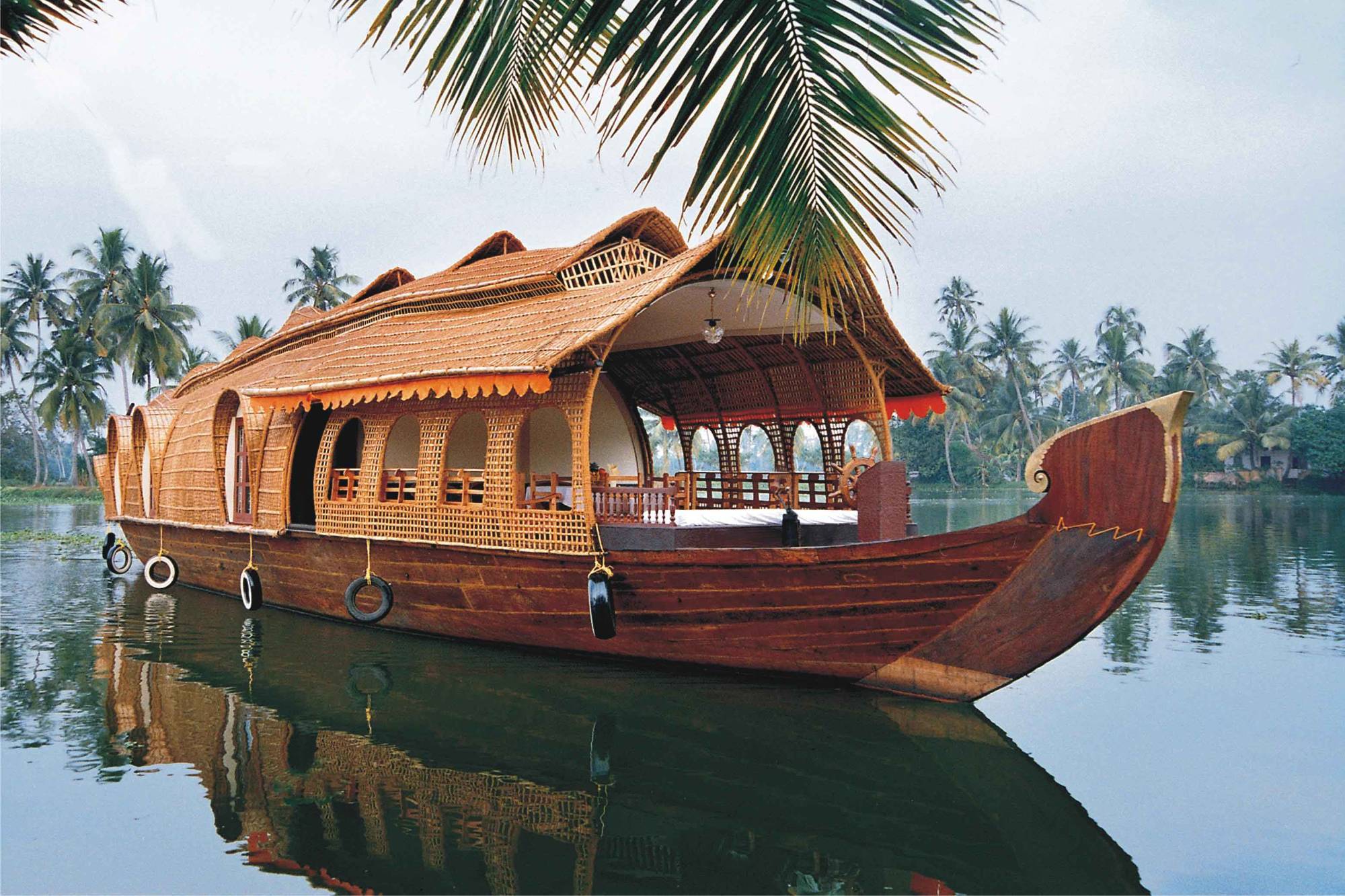 Kerala - Backwaters, Wildlife & Culture